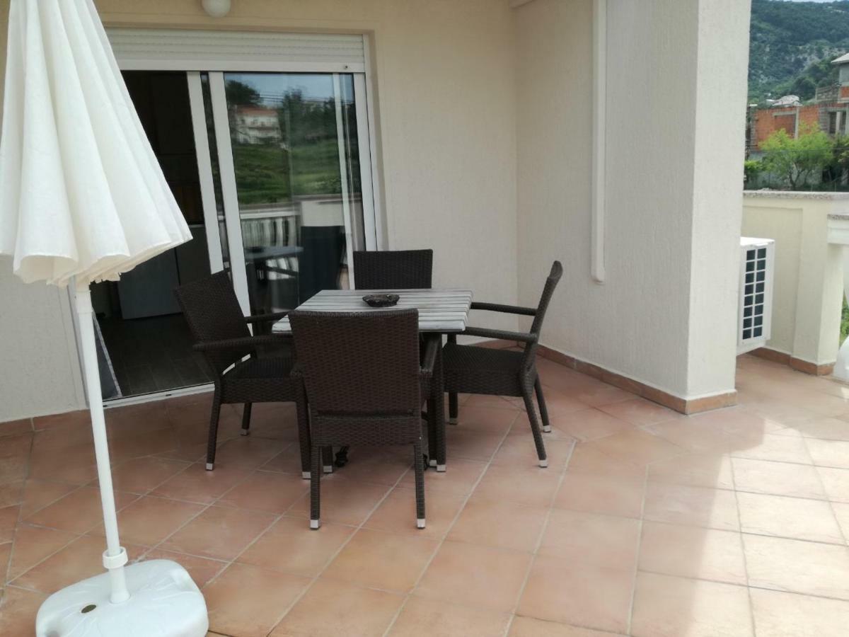 Feel Good Apartment Mundanije Экстерьер фото