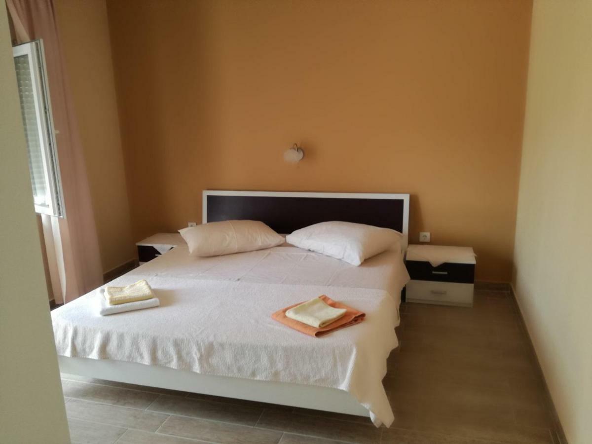 Feel Good Apartment Mundanije Экстерьер фото
